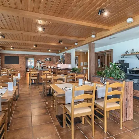 Aktiv- Und Genusshotel Alpenblick 3*