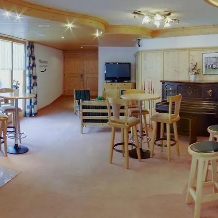 Aktiv- Und Genusshotel Alpenblick מלון 3*