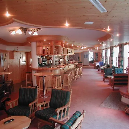 Aktiv- Und Genusshotel Alpenblick 3*