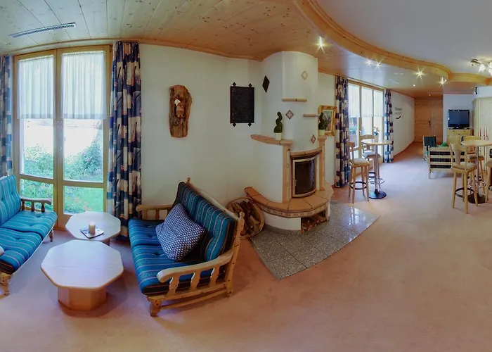 Aktiv- Und Genusshotel Alpenblick 3*